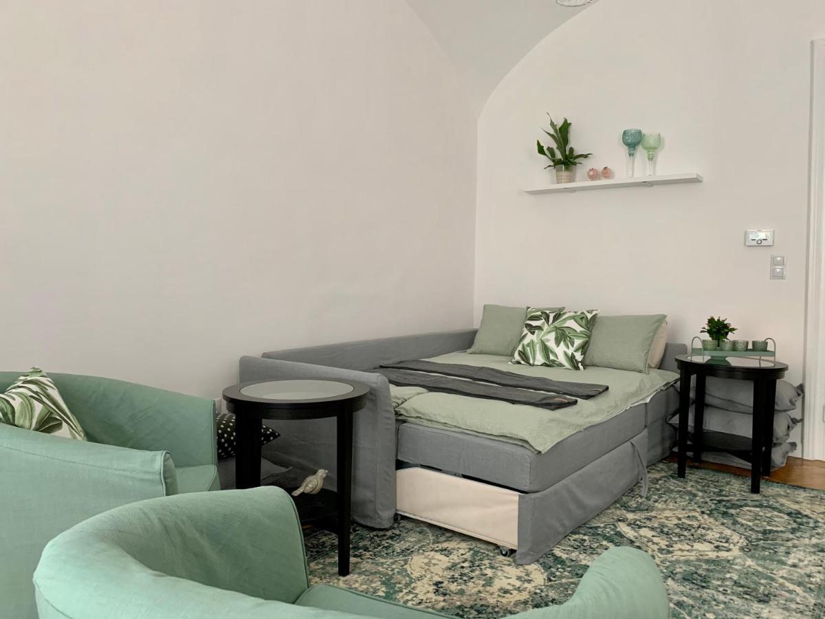 Forst-Haz Apartman Егер Екстериор снимка