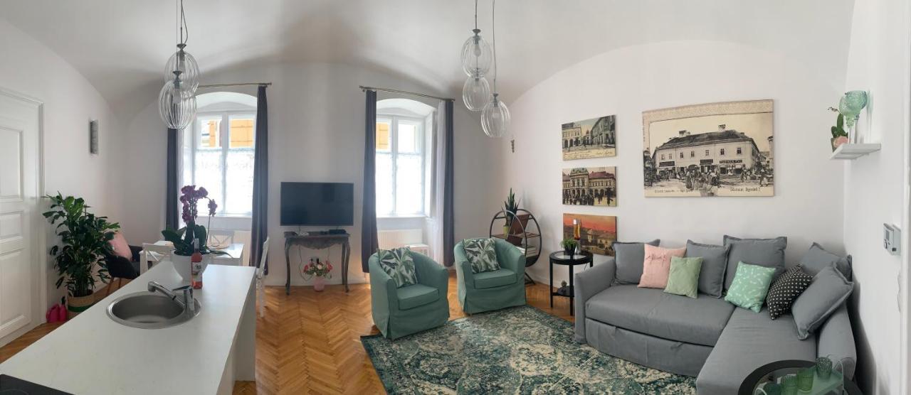 Forst-Haz Apartman Егер Екстериор снимка
