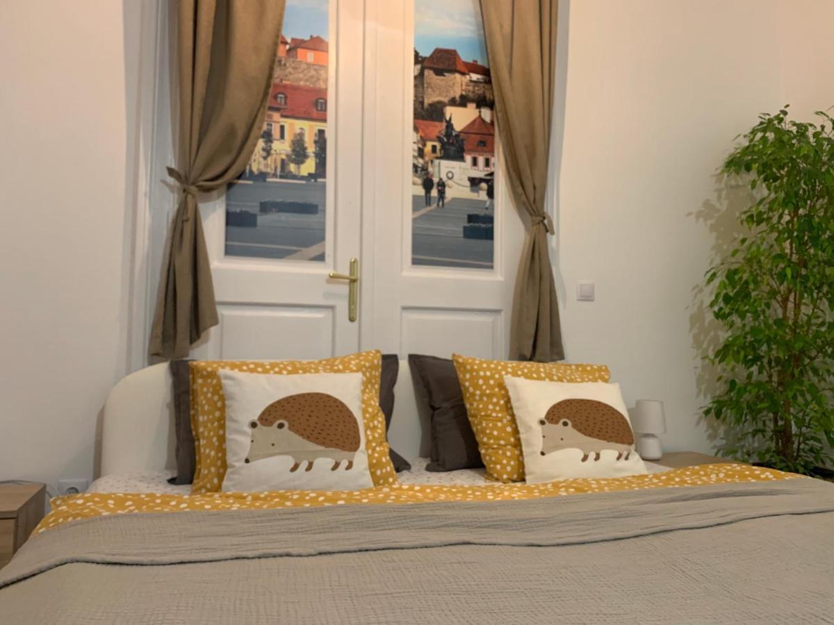 Forst-Haz Apartman Егер Екстериор снимка